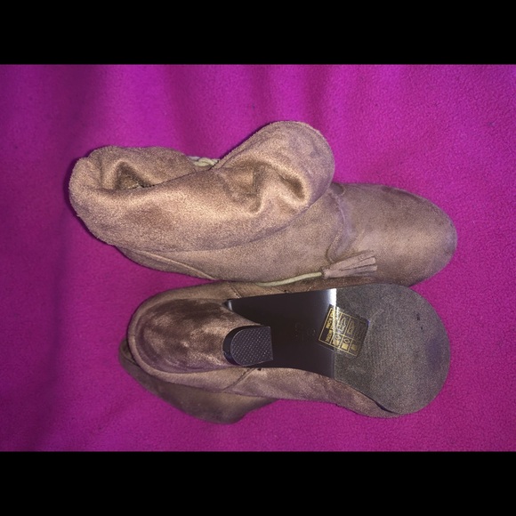 brown bootie heels - Picture 3 of 3